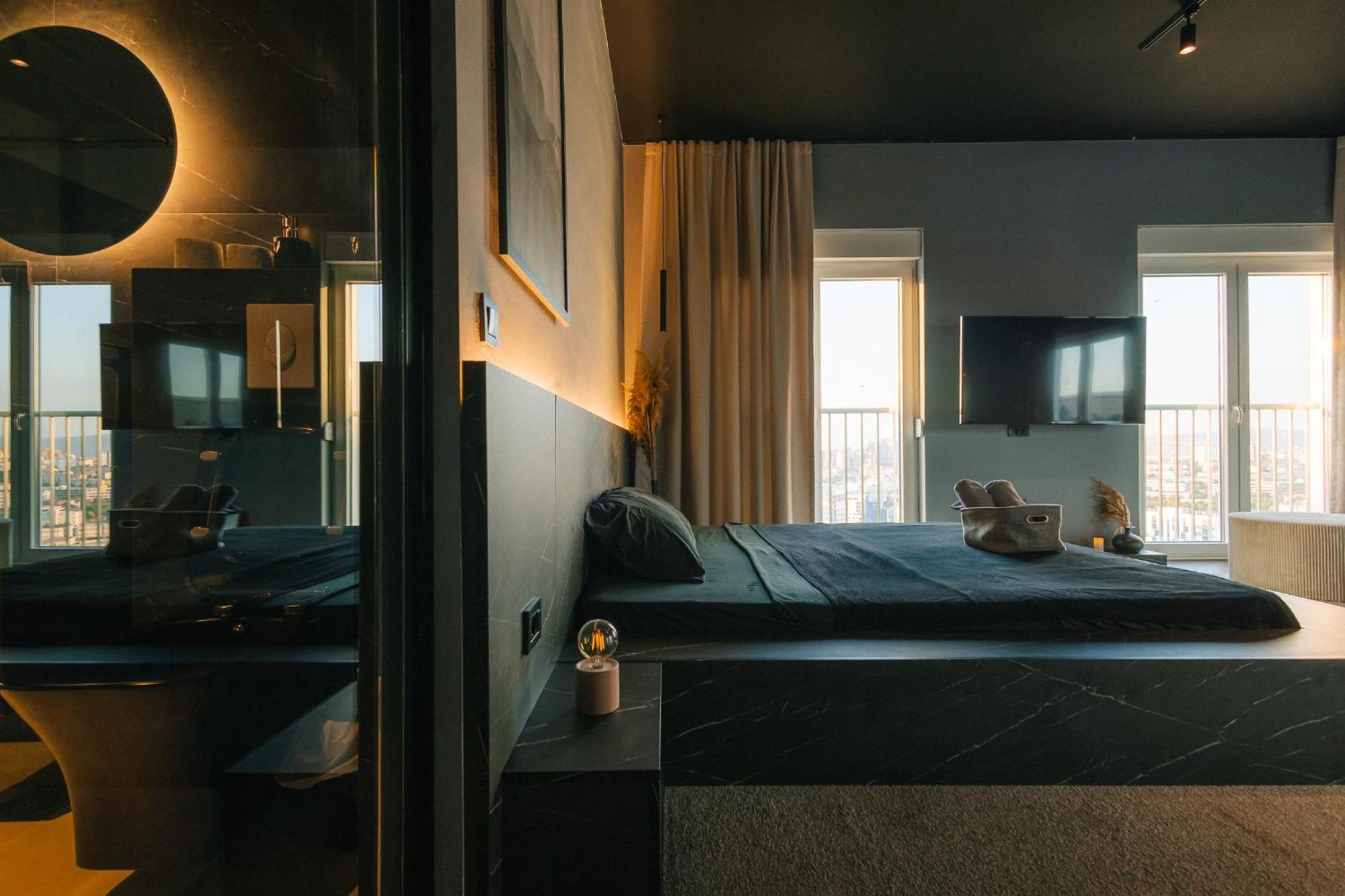 Etern Apart Hotel 프리슈티나 외부 사진